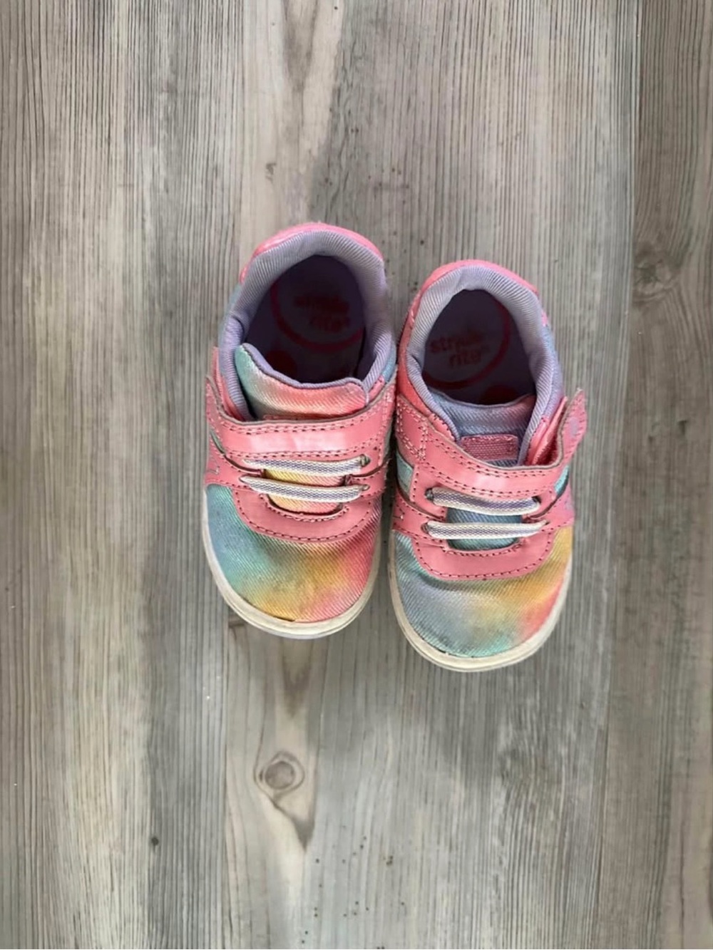 Baby Girl Rainbow Stride Rite Shoes Size 5